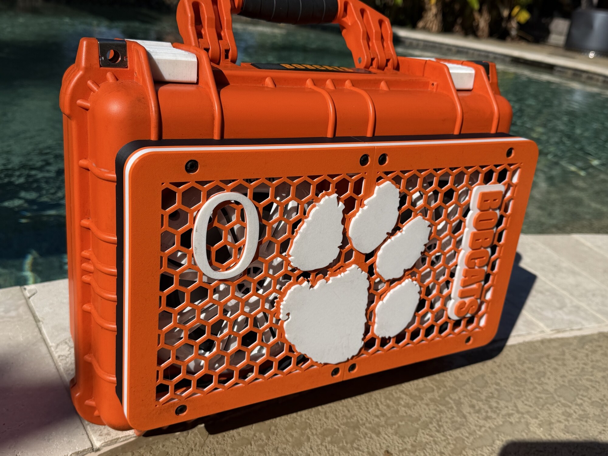Bobcat Boom front paw badge and honeycomb grill